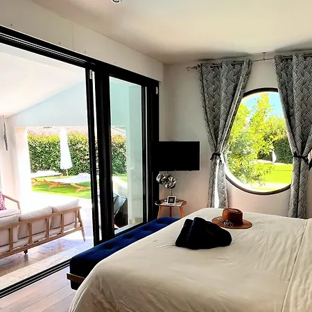 Villa La P.dwelling Luxury House