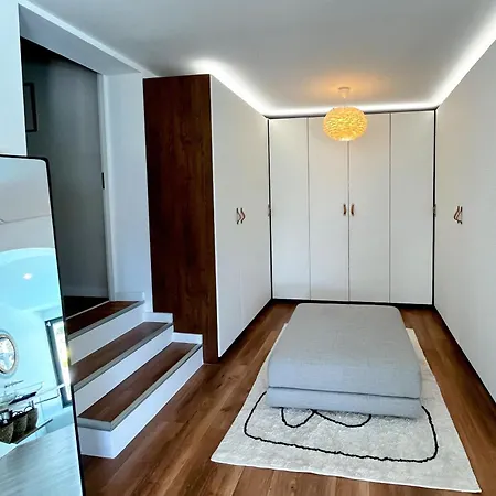 La P.dwelling Luxury House 别墅 Saint-Raphaël