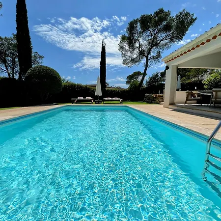 La P.dwelling Luxury House *