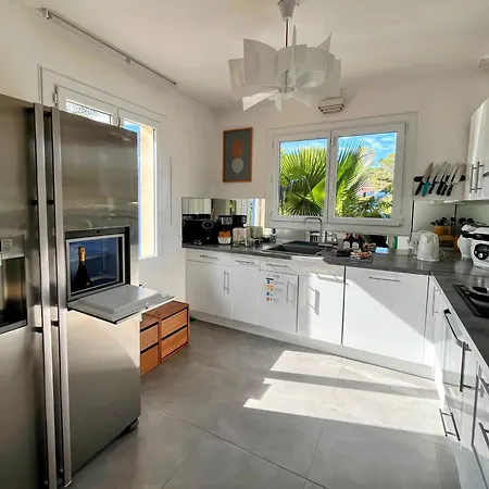 La P.dwelling Luxury House 别墅 Saint-Raphaël